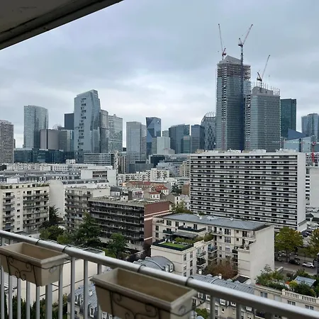 Chic & Spacieux Avec Vue Imprenable Sur La Defense Апартаменты *